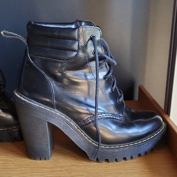Dr. Martens Black Lace Up Boots. Persephone - Picture 4 of 12